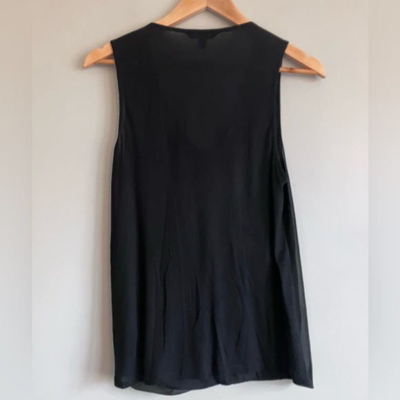 BANANA REPUBLIC Black V-Neck Faux Wrap Tank Blouse Size M - Picture 7 of 11
